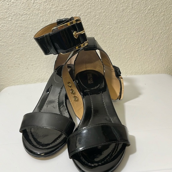MICHAEL Michael KORS WOMENS SANDALS OPEN TOE ANKLE STRAP SIZE 7.5 - Picture 2 of 10